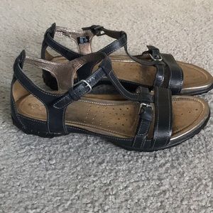 Ecco Sandals Ladies Size 38 EU Black T-Strap New